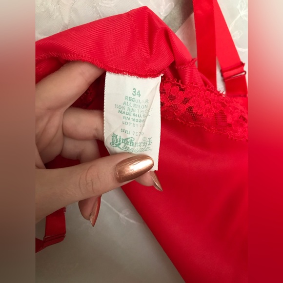 Pinehurst Lingerie - Picture 9 of 9